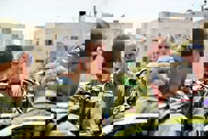 1Be15255 4F5e 47F9 Bfc5 15Fe15e936b2