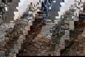 חט75