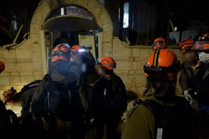 33Eb1927 3Bb9 4D1c 9E50 85216Dd799ea