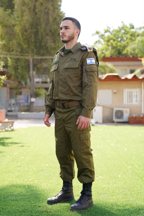 רקע (2)