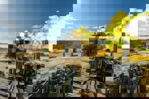 78C5a311 F5a2 42A3 8E77 0B49d811d8c1